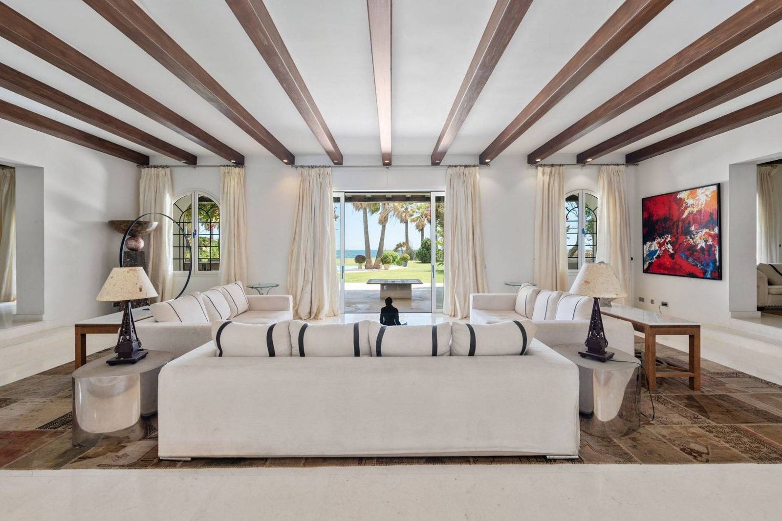 Living room as it appears in the listing photo
